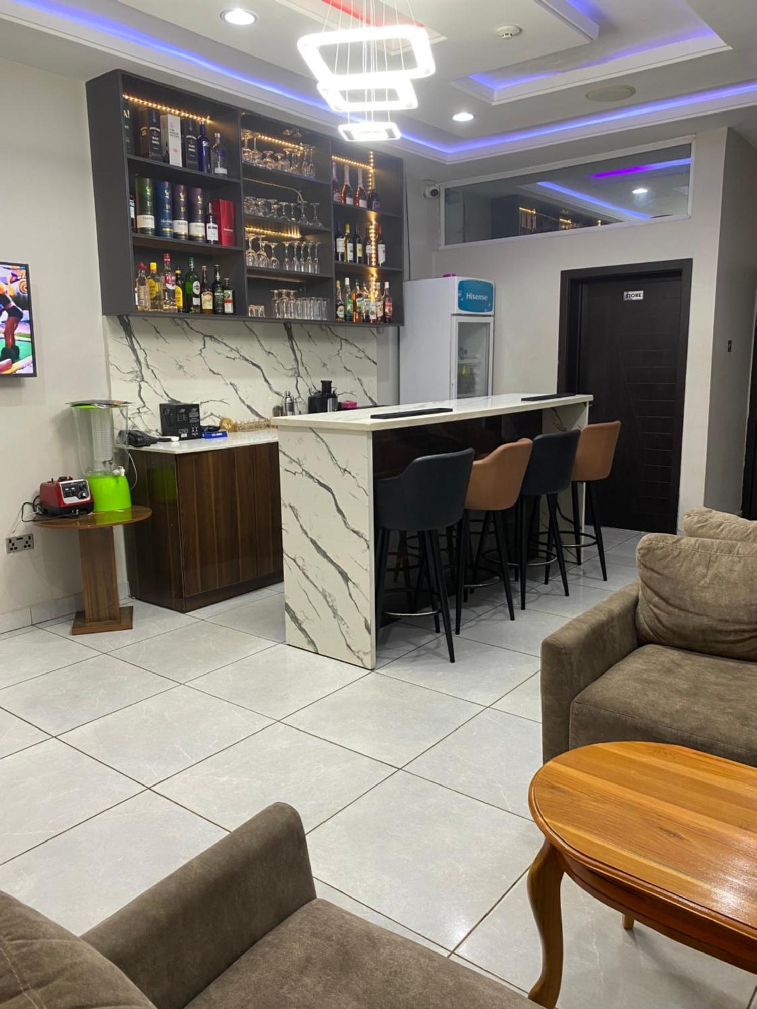 Emmaag Hotel, Ibadan Kültér fotó